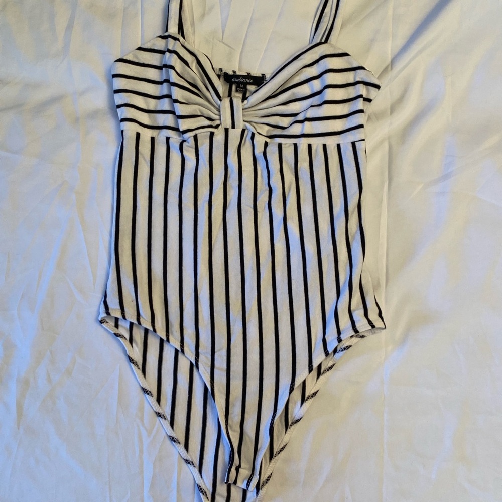 WOMANS SUMMER STRIPED BODYSUIT